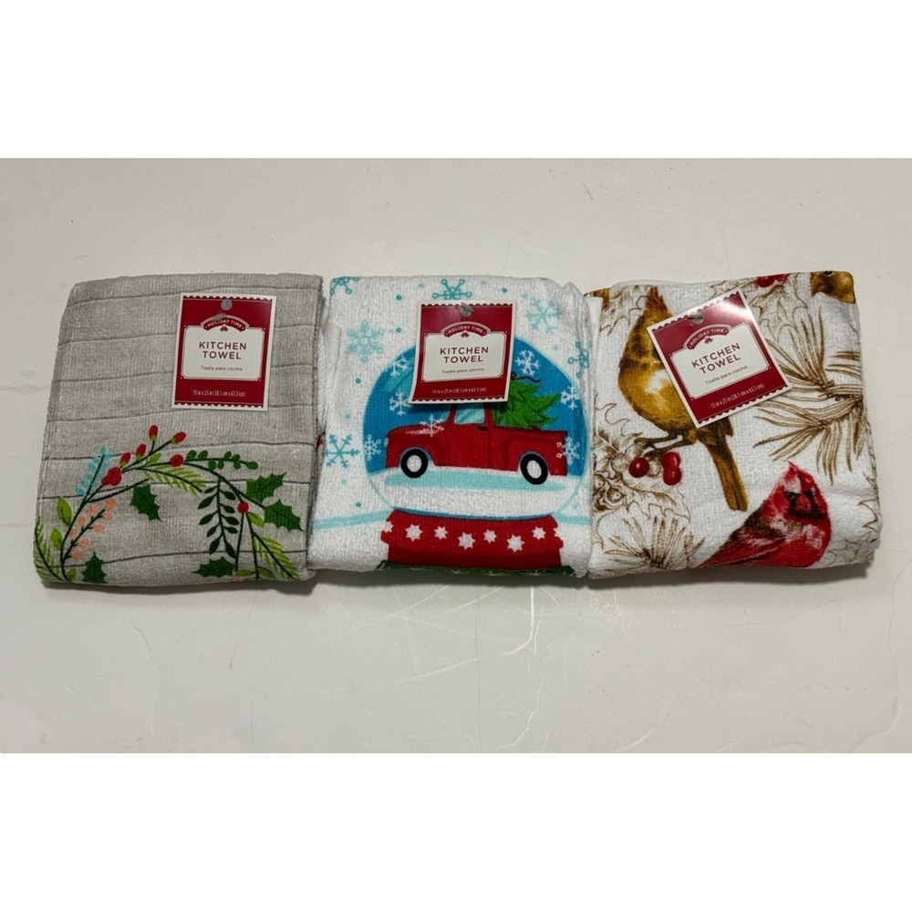 NWT Lot of 3 Christmas Holiday Kitchen Towels Truck‎ Cardinal Birds Wreath